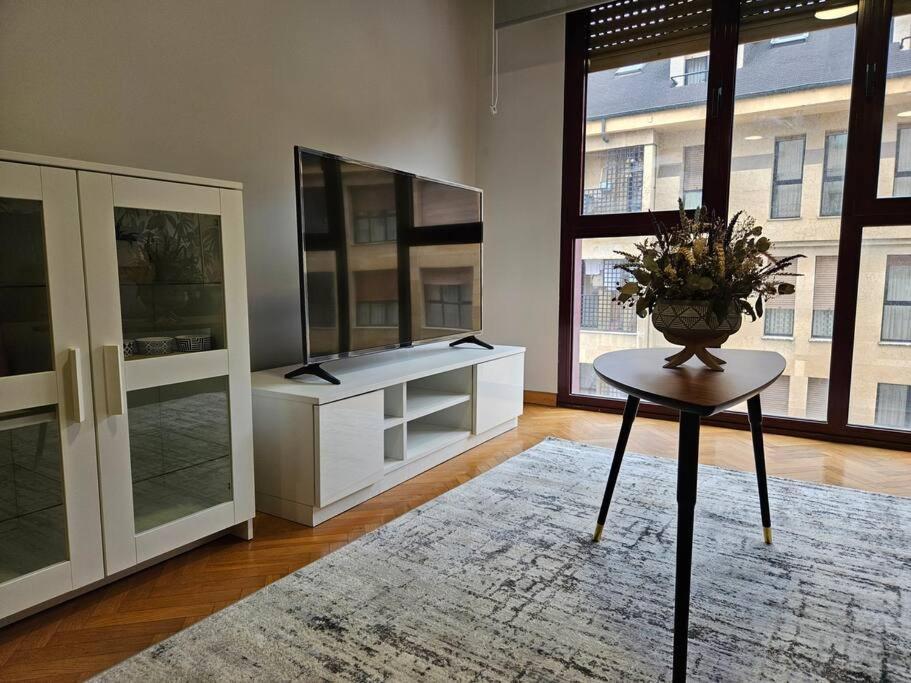 627a Moderno Apto Centro Appartement *